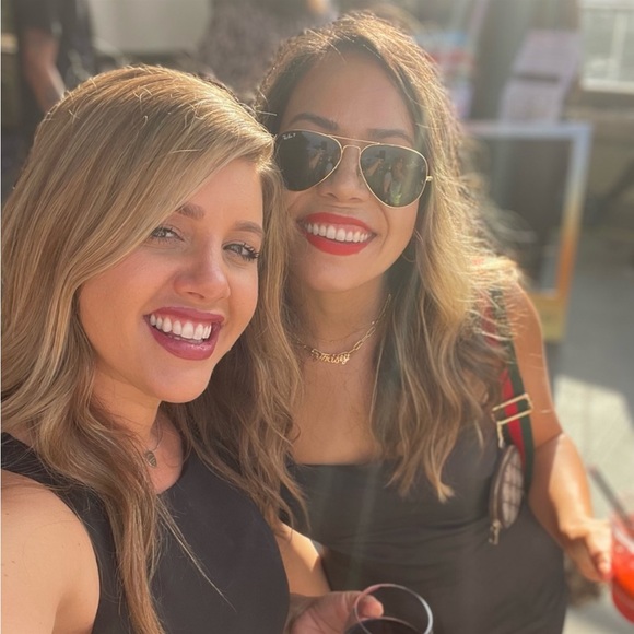 MEET THE POSHER - Picture 5 of 7